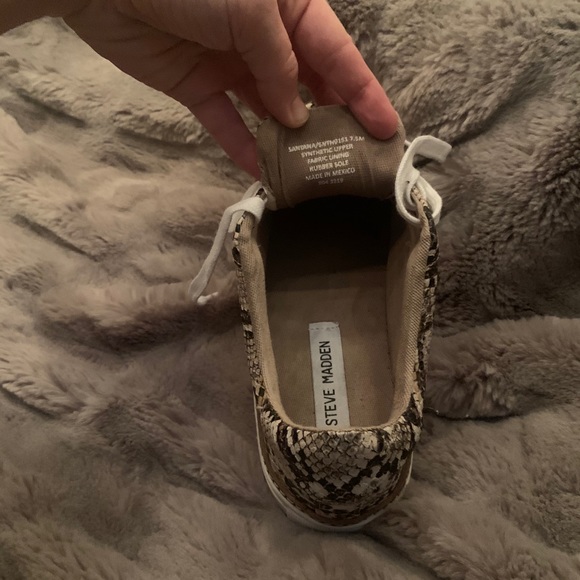 Steve Madden Santana Sneakers - Picture 5 of 5